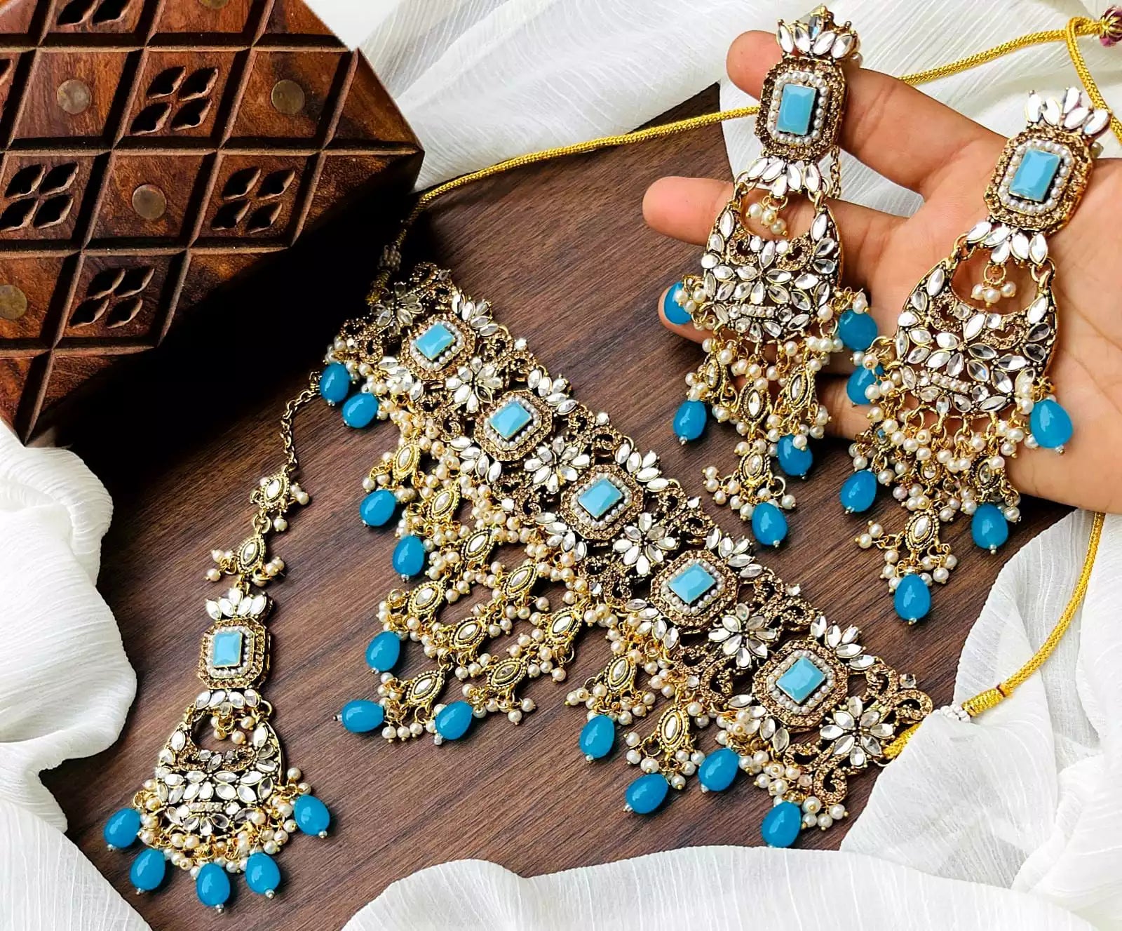 Kundan full neck bridal set