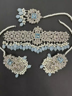 Zircon choker set with teeka