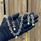 Zircon necklace set with teeka