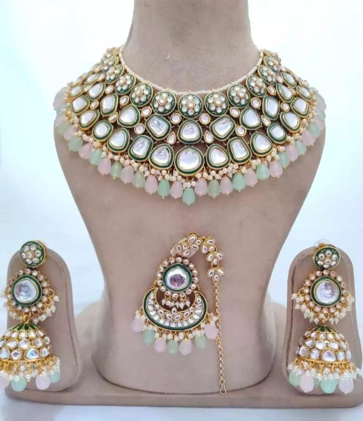 Indian polki bridal set Secondary image