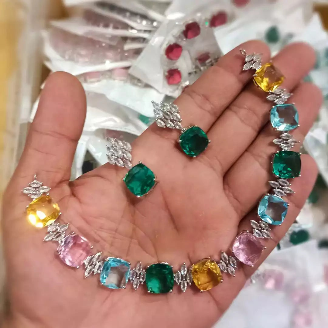 AD necklace set