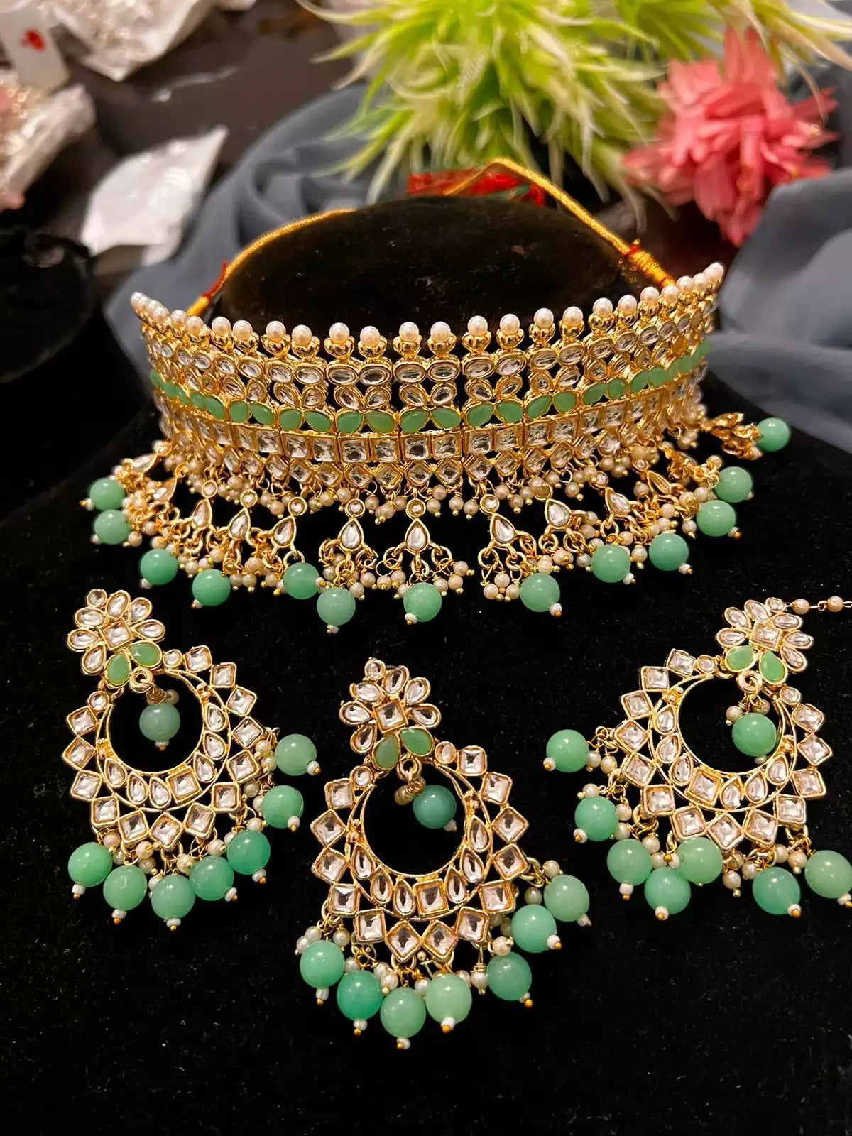 Dabbi kundan choker set