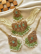 Egyptian choker set with teeka