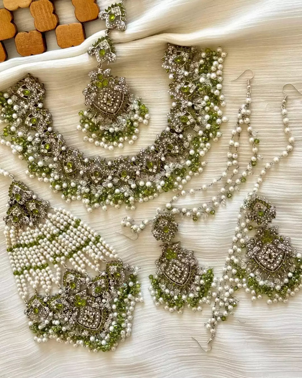 Noratan bridal set with jhumar