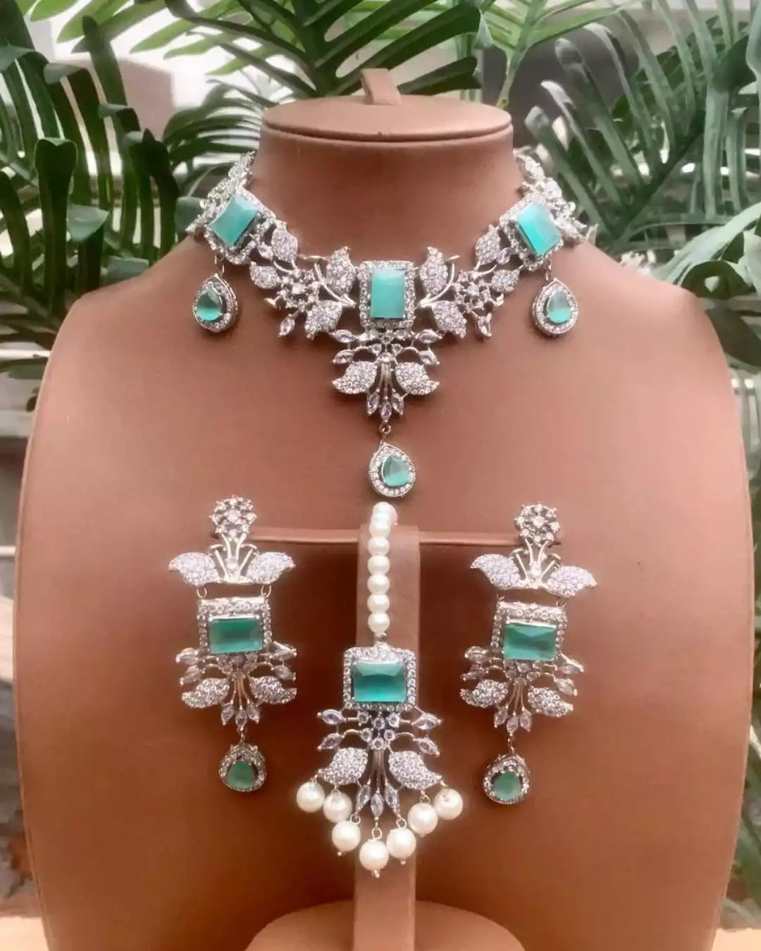 Rp jarao necklace set