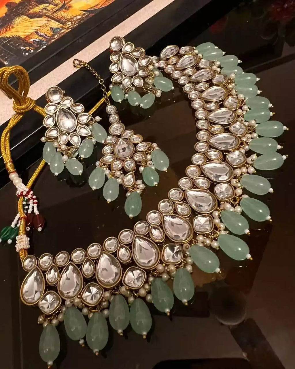 Antique kundan necklace set