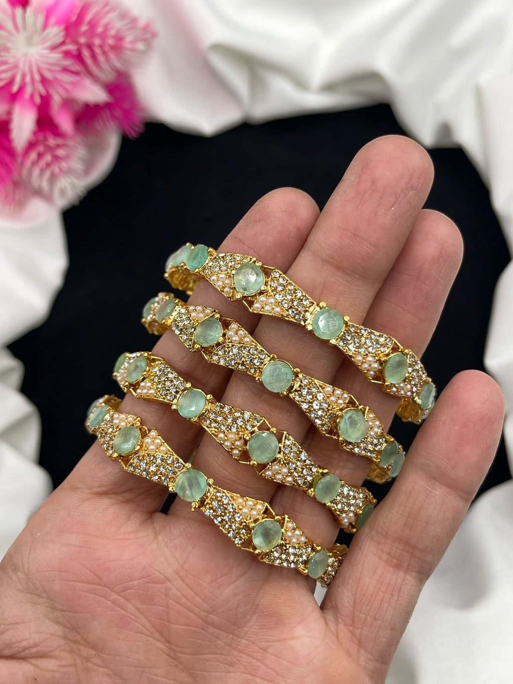 Zircon 4pcs bangles set