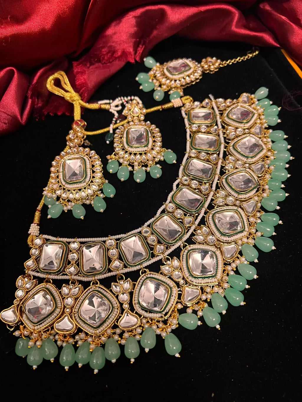 Indian kundan necklace set