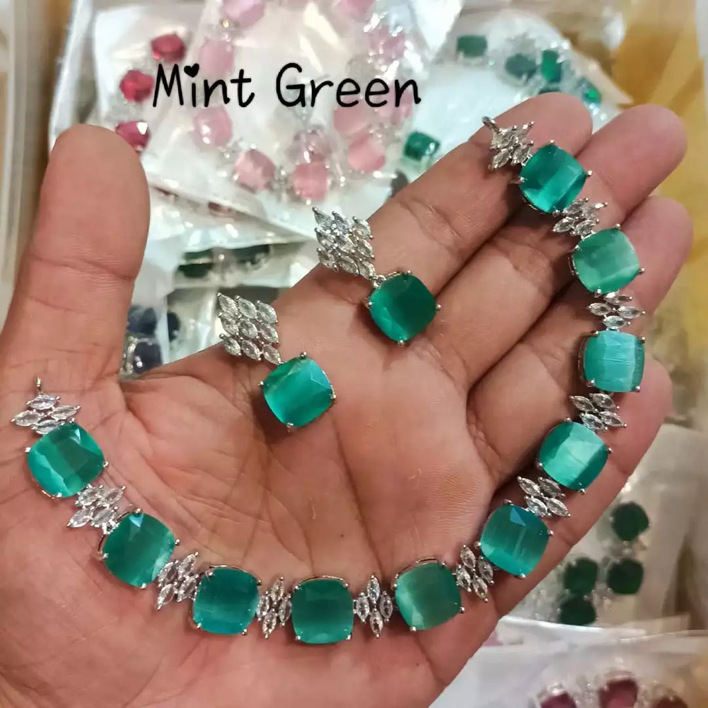 AD necklace set