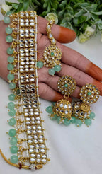 Kundan choker set