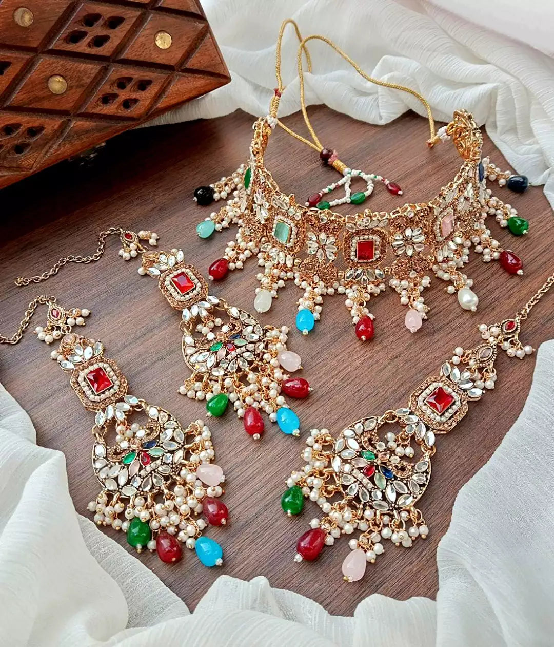 Kundan bridal sets