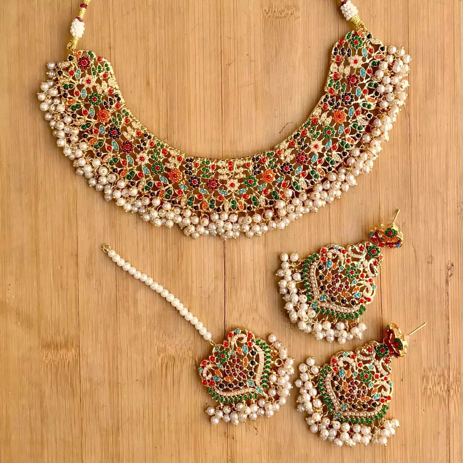 Gajra noratan necklace set Main image