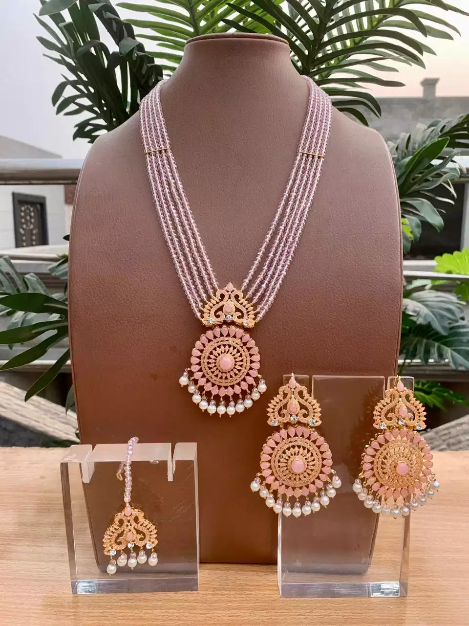 Noratan maala set with teeka