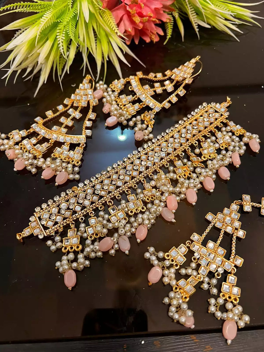 Kundan choker set