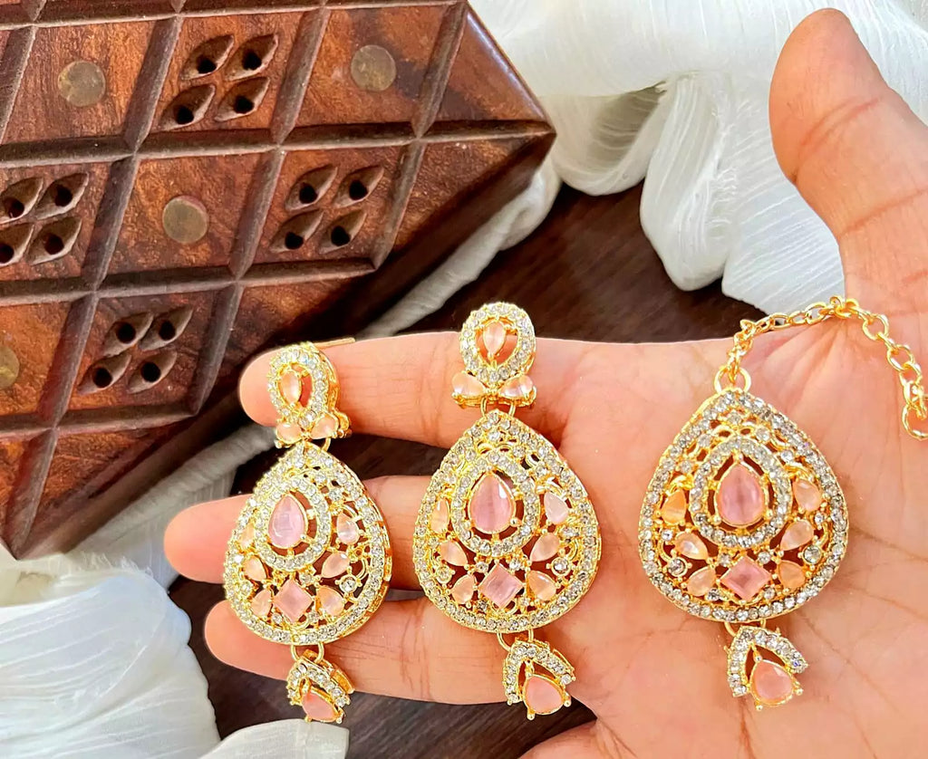 Zircon earrings teeka