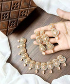 Zircon necklace set with long earrings