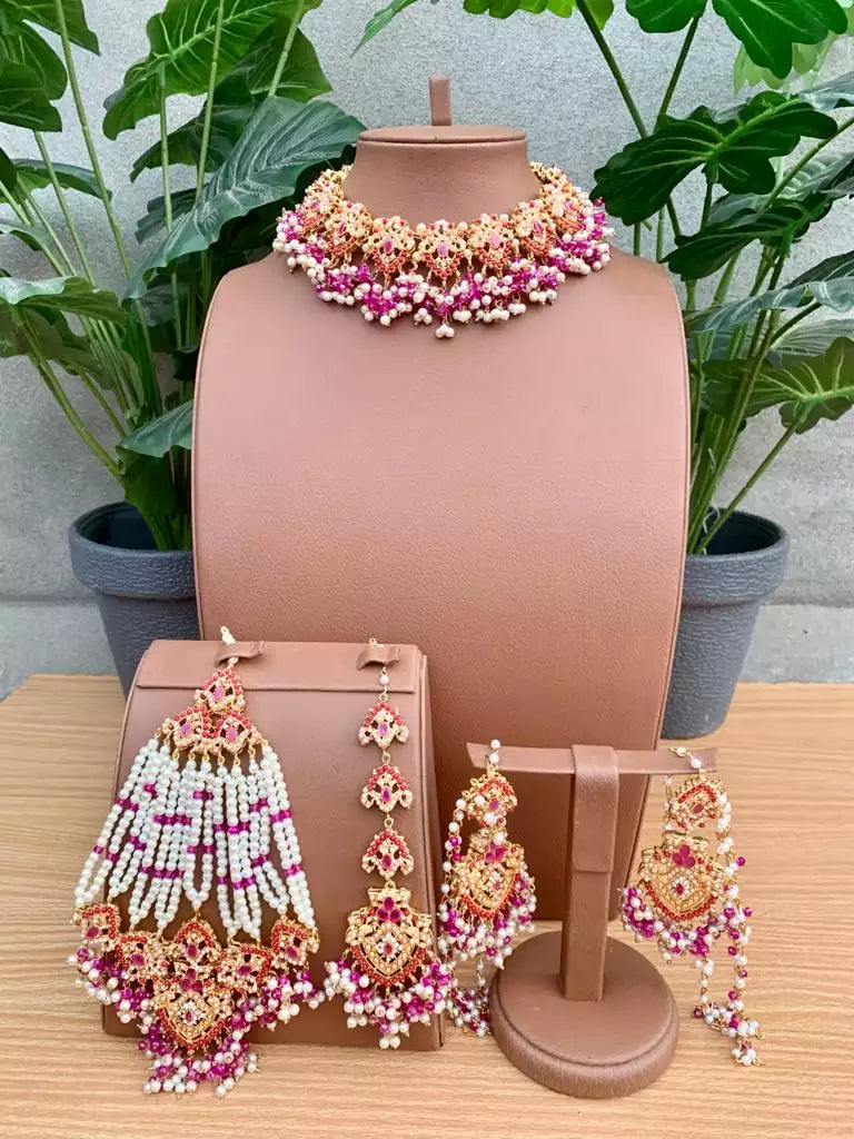 ROYALE Noratan bridal set