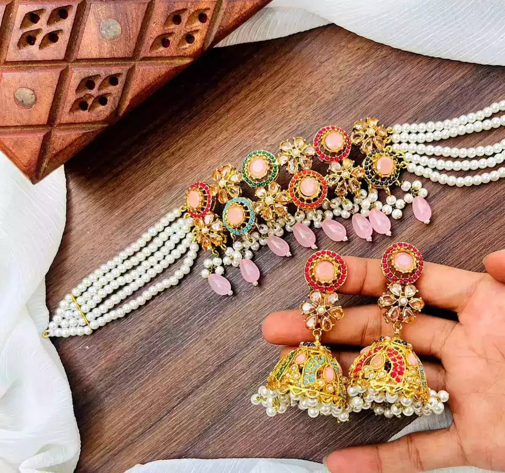 Noratan choker set