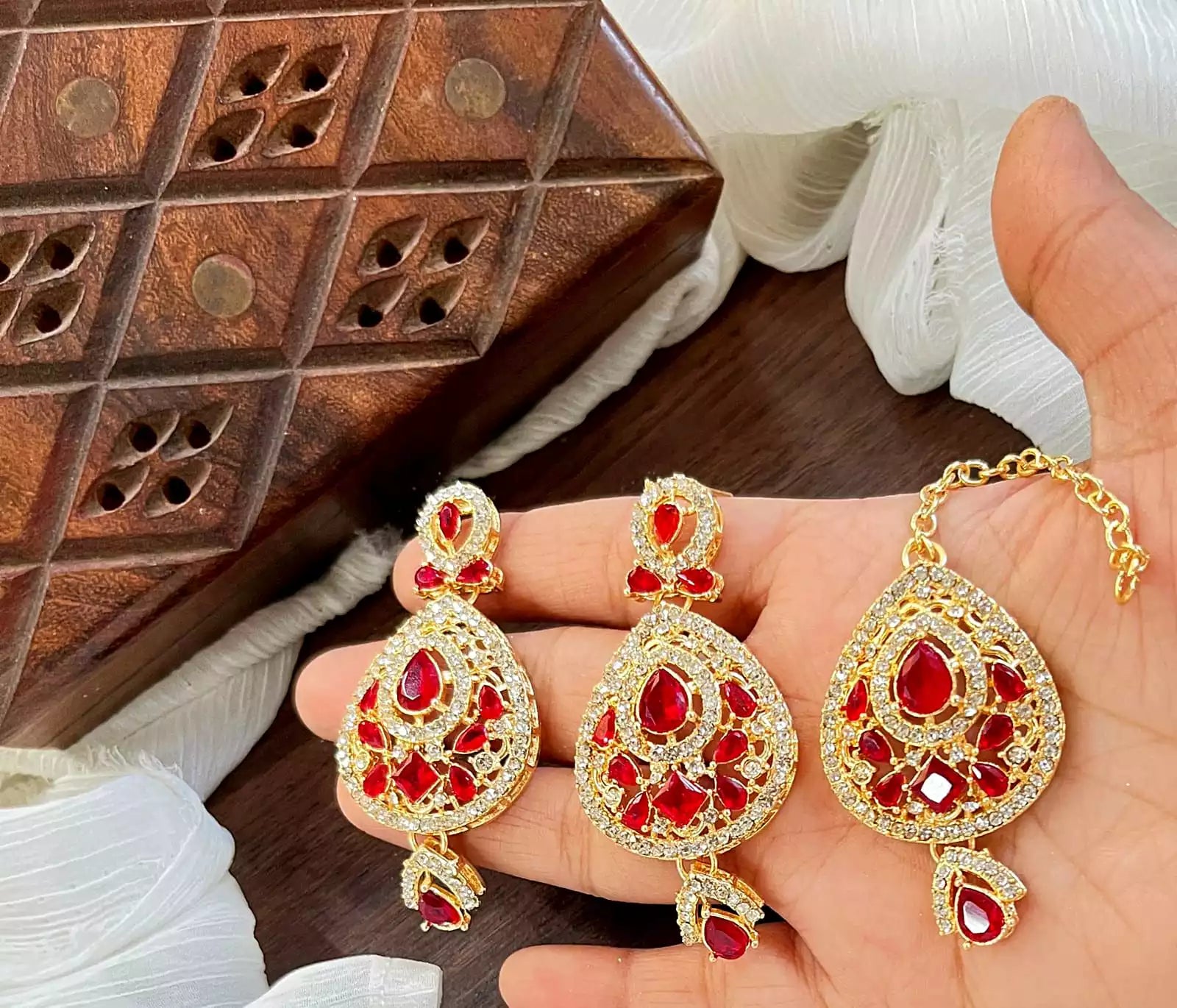 Zircon earrings teeka Main image