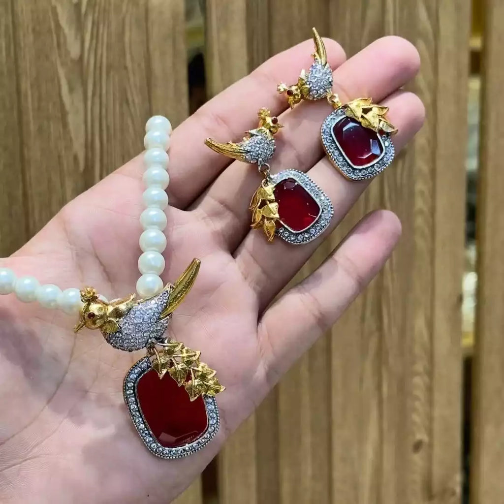 Designer bird locket set