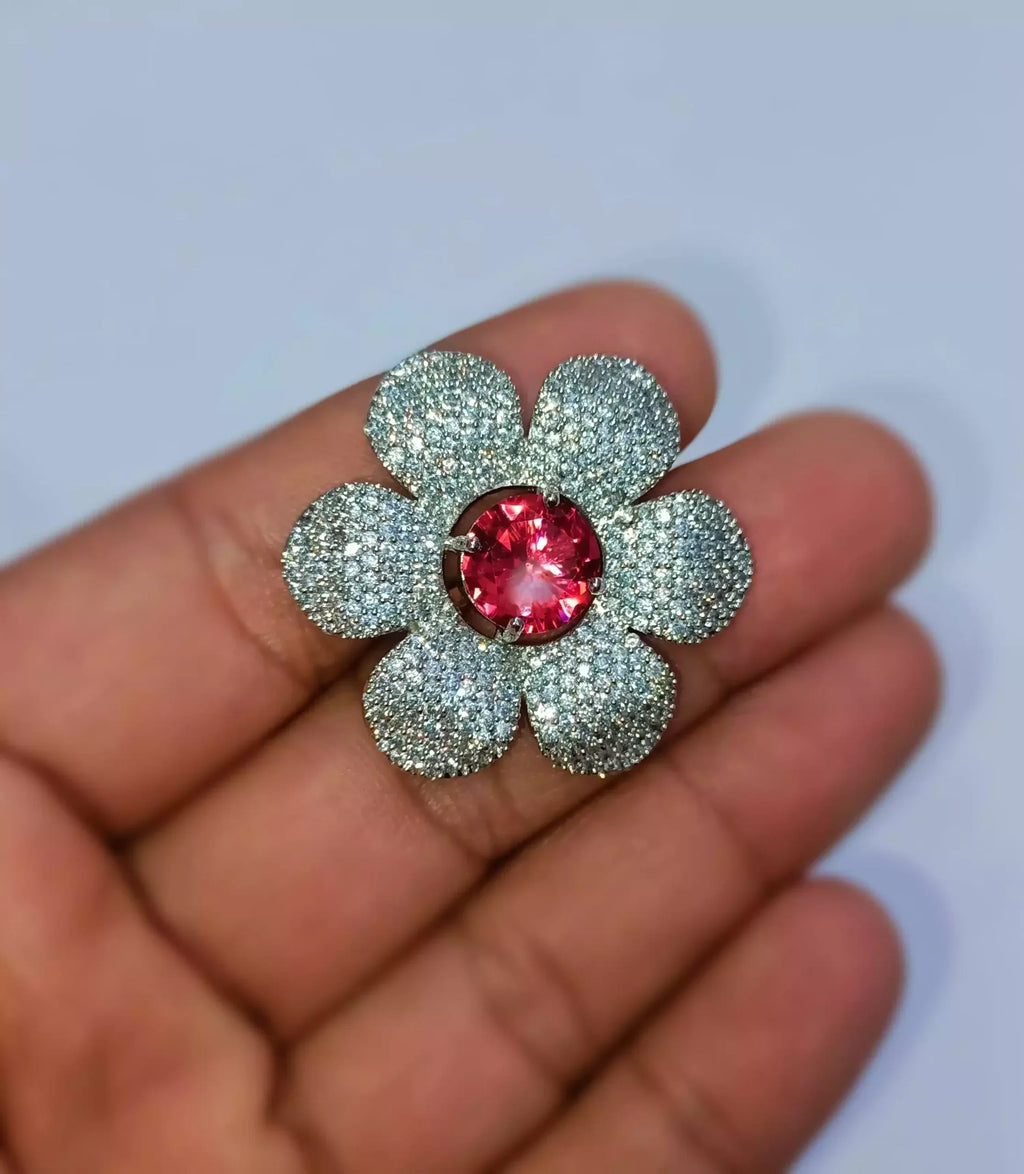 One carat floral ring