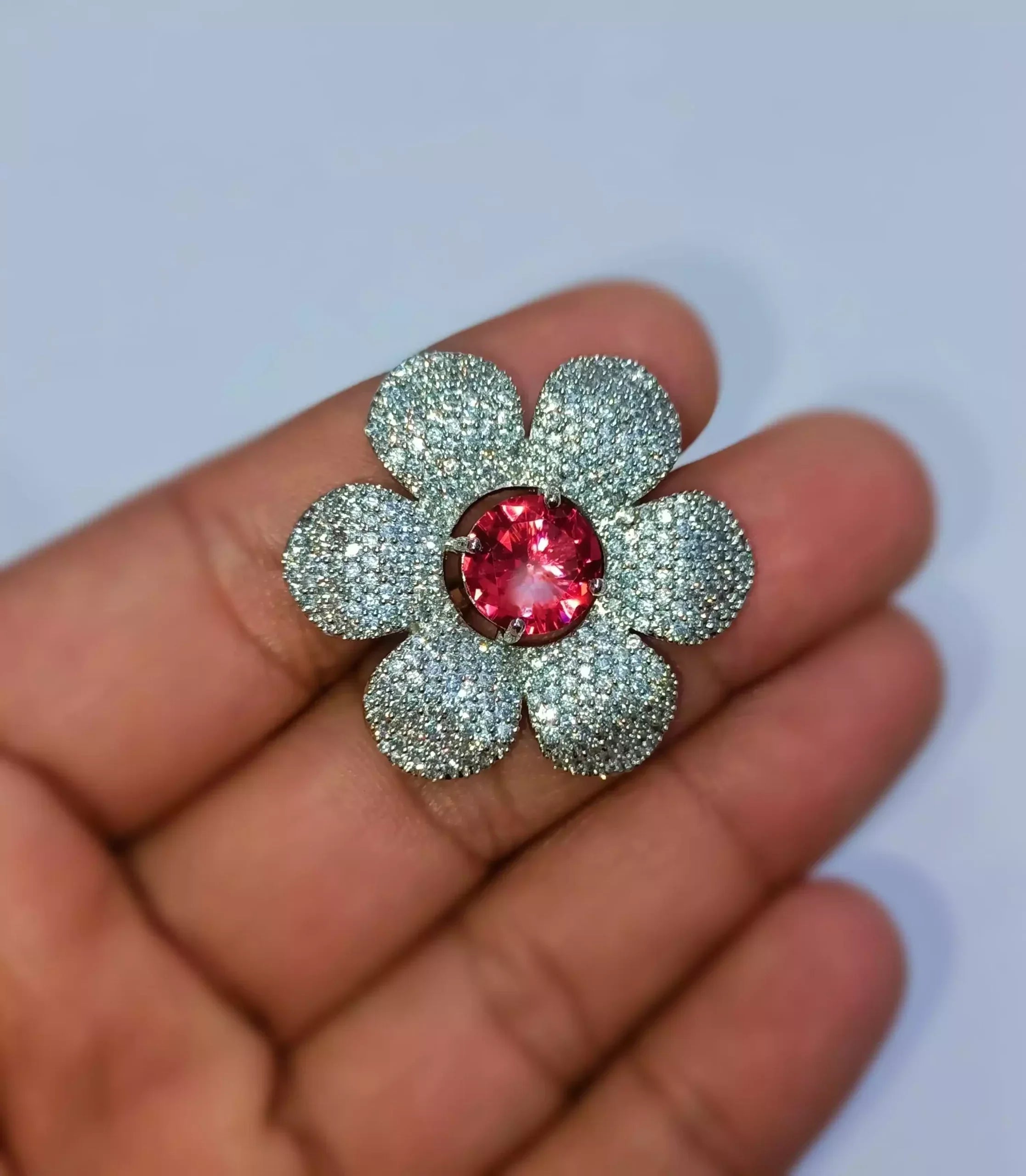 One carat floral ring