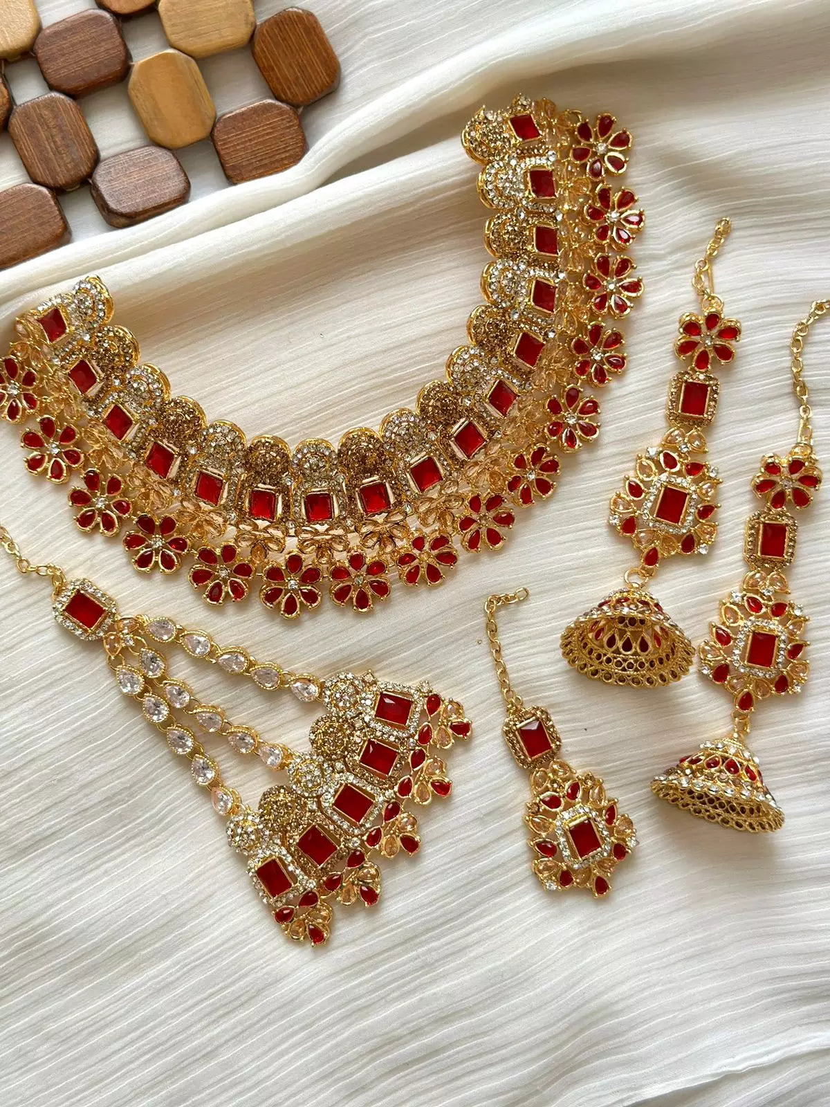 Zircon Floral bridal set