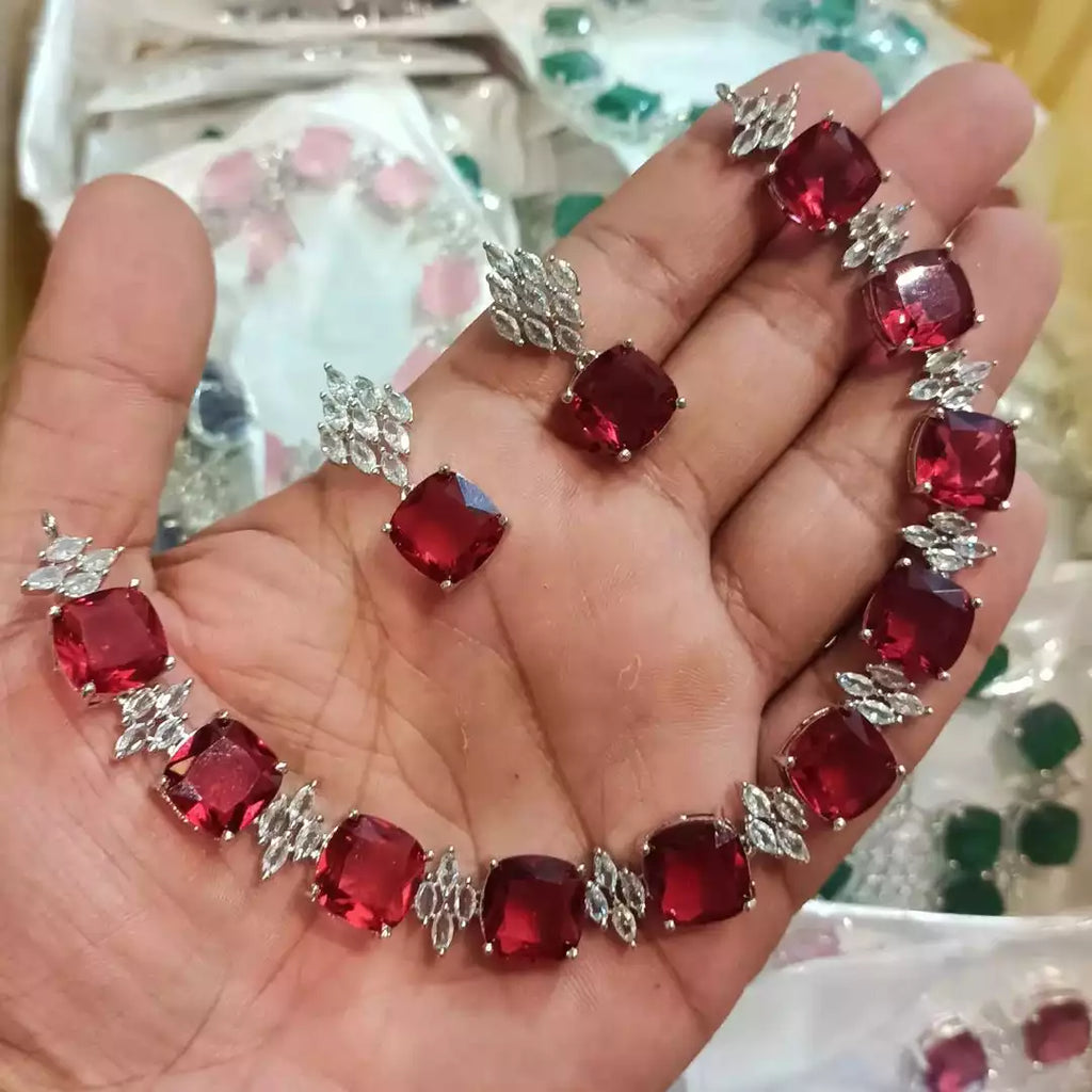 AD necklace set