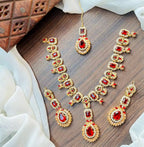 Zircon necklace set with teeka