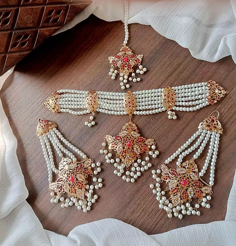 Hyderabadi choker set with big size earrings