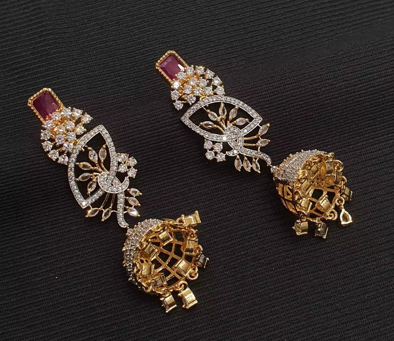 Zircon AD earrings