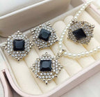 Zirconia pendant set with ring