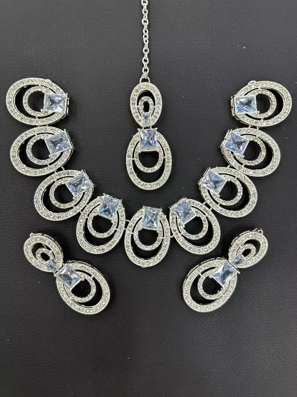 Miro zircon necklace set