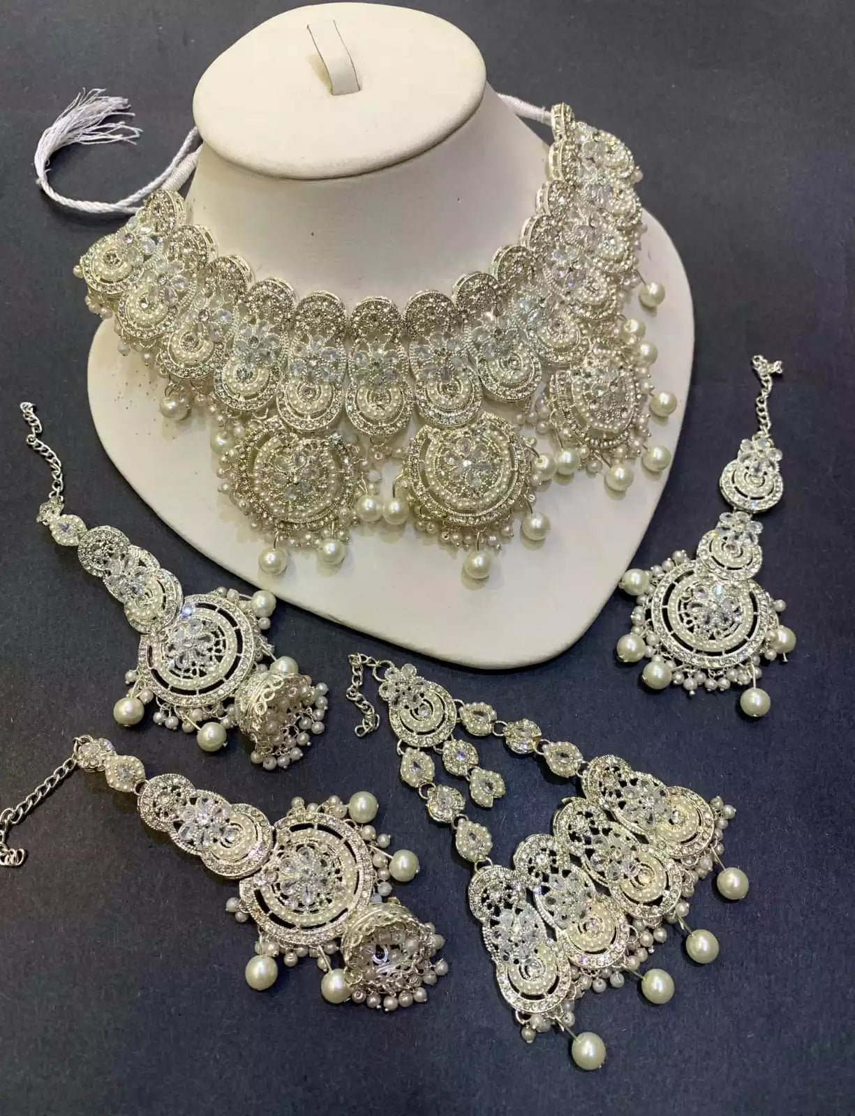 Heavy manjoos bridal jhumar set