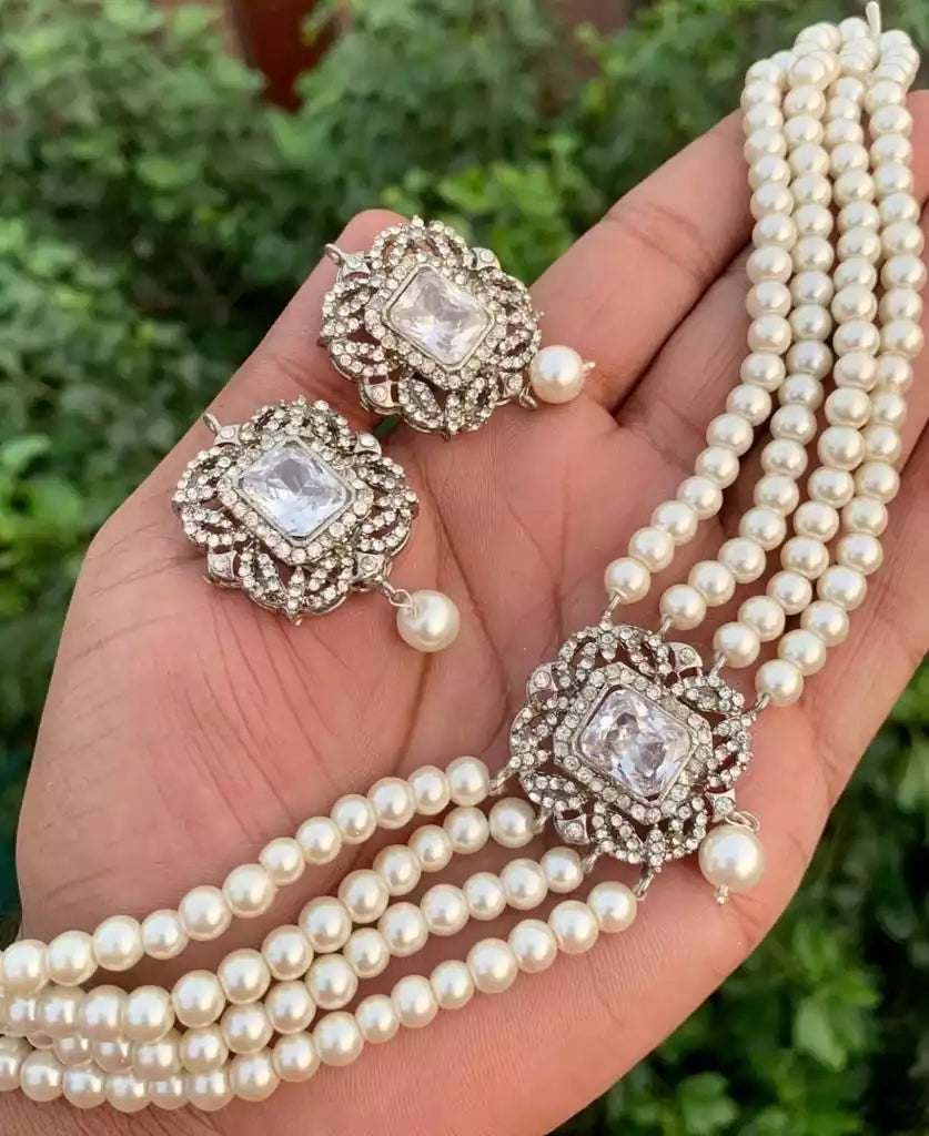 Zirconia pearl choker set