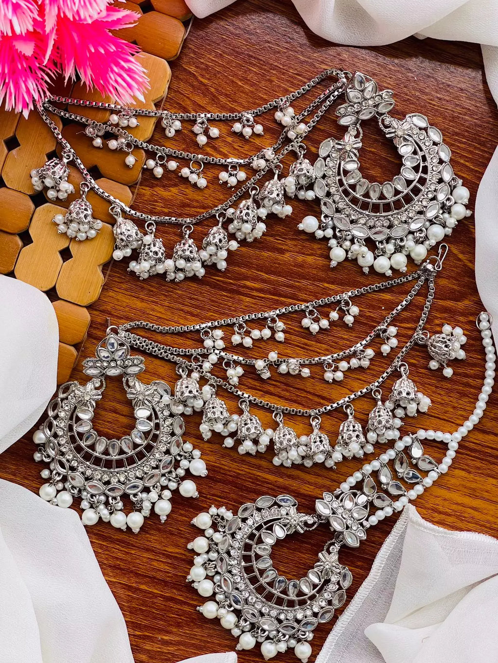 Kundan chand baali sahara earrings teeka