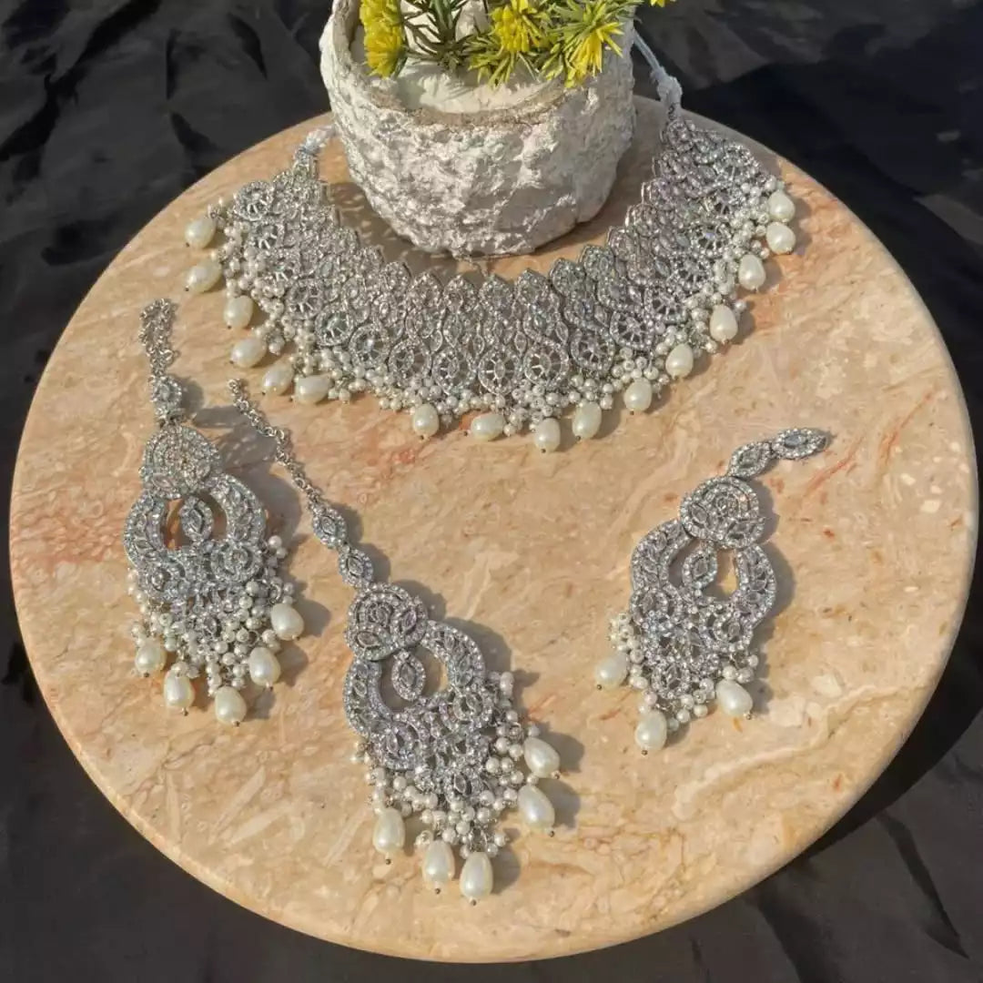 zircon bridal set with long earrings