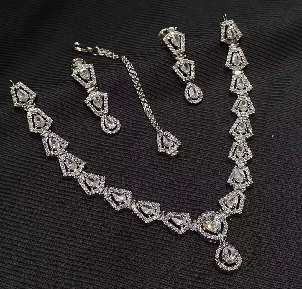 Micro zircon necklace set