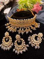 Dabbi kundan choker set