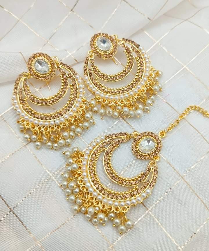 Big size earrings teeka
