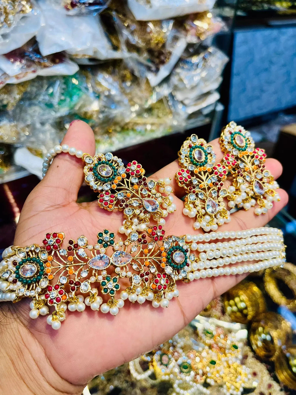 Noratan choker set