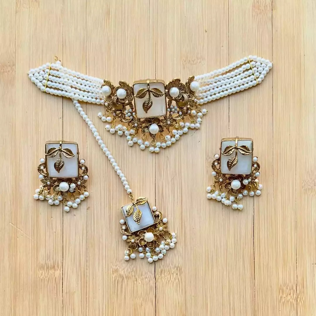 Designer choker set with teeka Secondary image