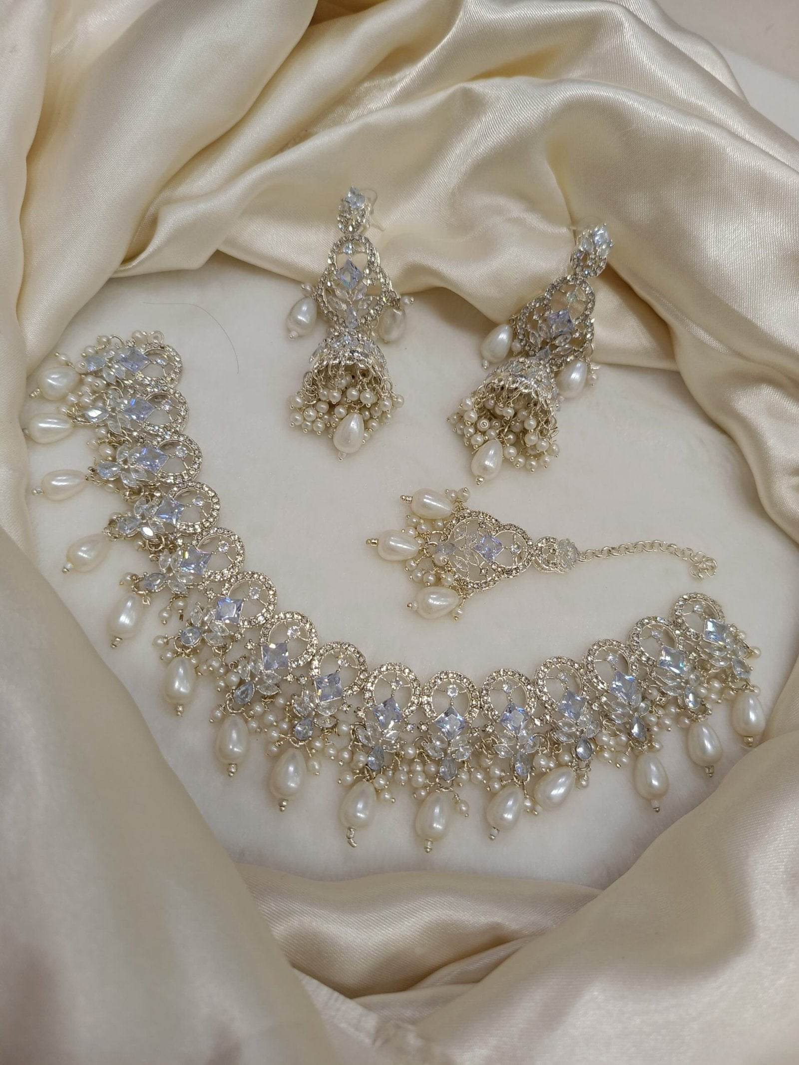 High quality necklace set