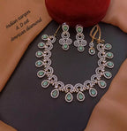 Zircon necklace set with teeka