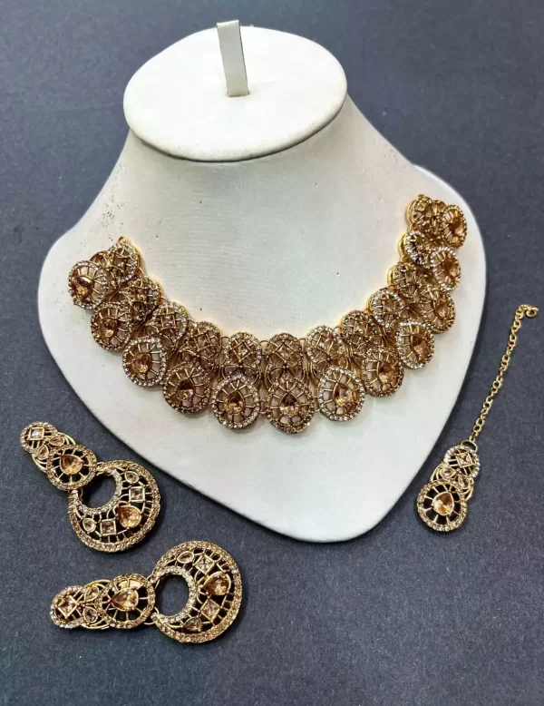 champ-78.webp Zircon necklace set with teeka - Image 1