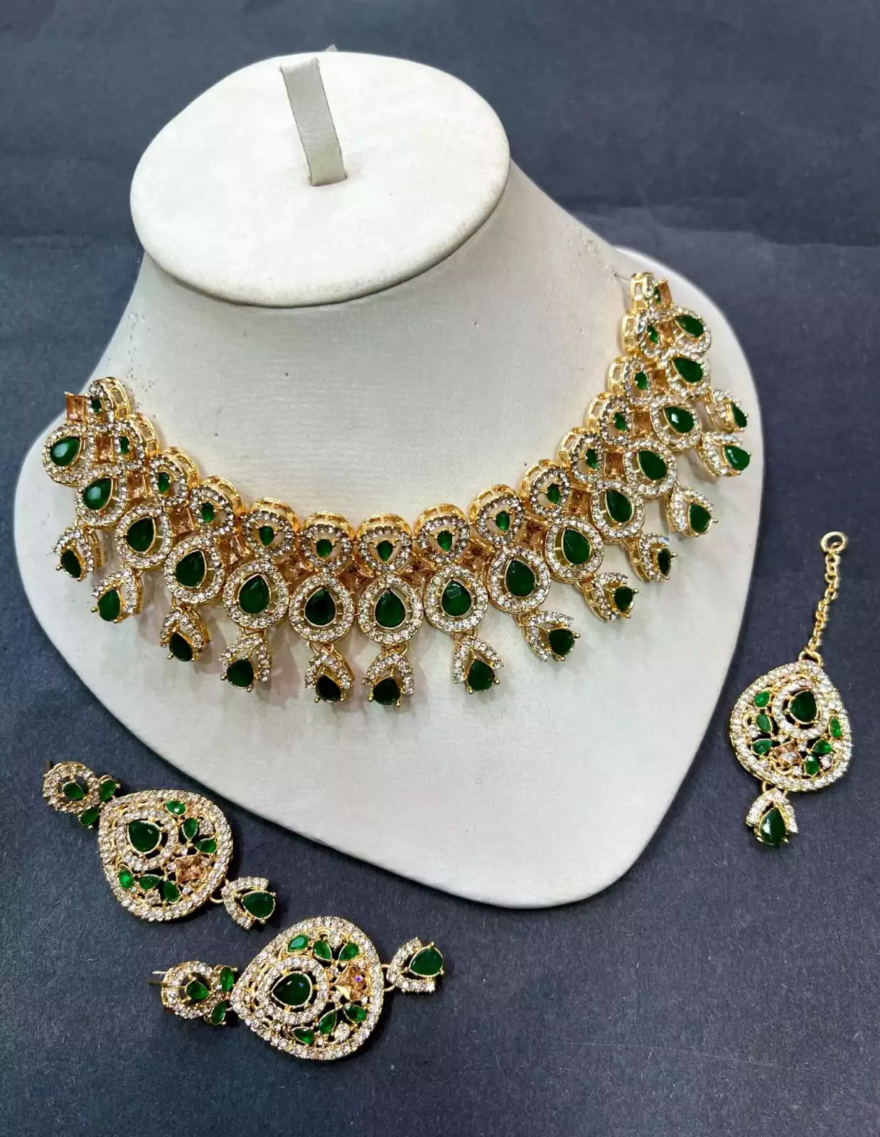 dg-14.webp Zircon 2 in 1 collar necklace set - Image 1