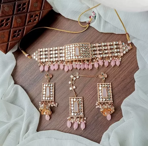 pink-g-6.webp Elegant choker set with teeka - Image 5