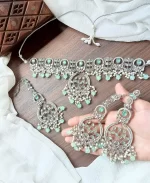 Designer leafy choker teeka set - Image 4