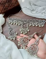 Designer leafy choker teeka set