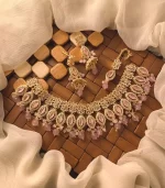 Zircon necklace set with teeka - Image 7